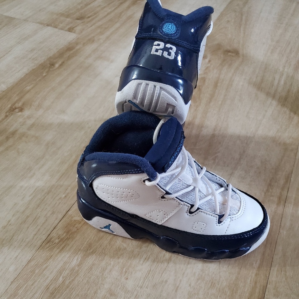 Jordans 9 Retro